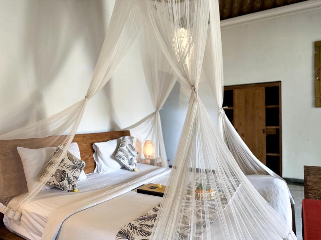Santosha Villas & Spa Ubud Dış mekan fotoğraf