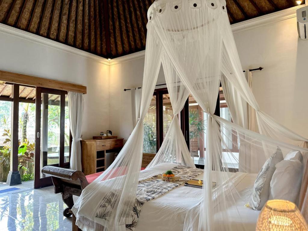 Santosha Villas & Spa Ubud Dış mekan fotoğraf
